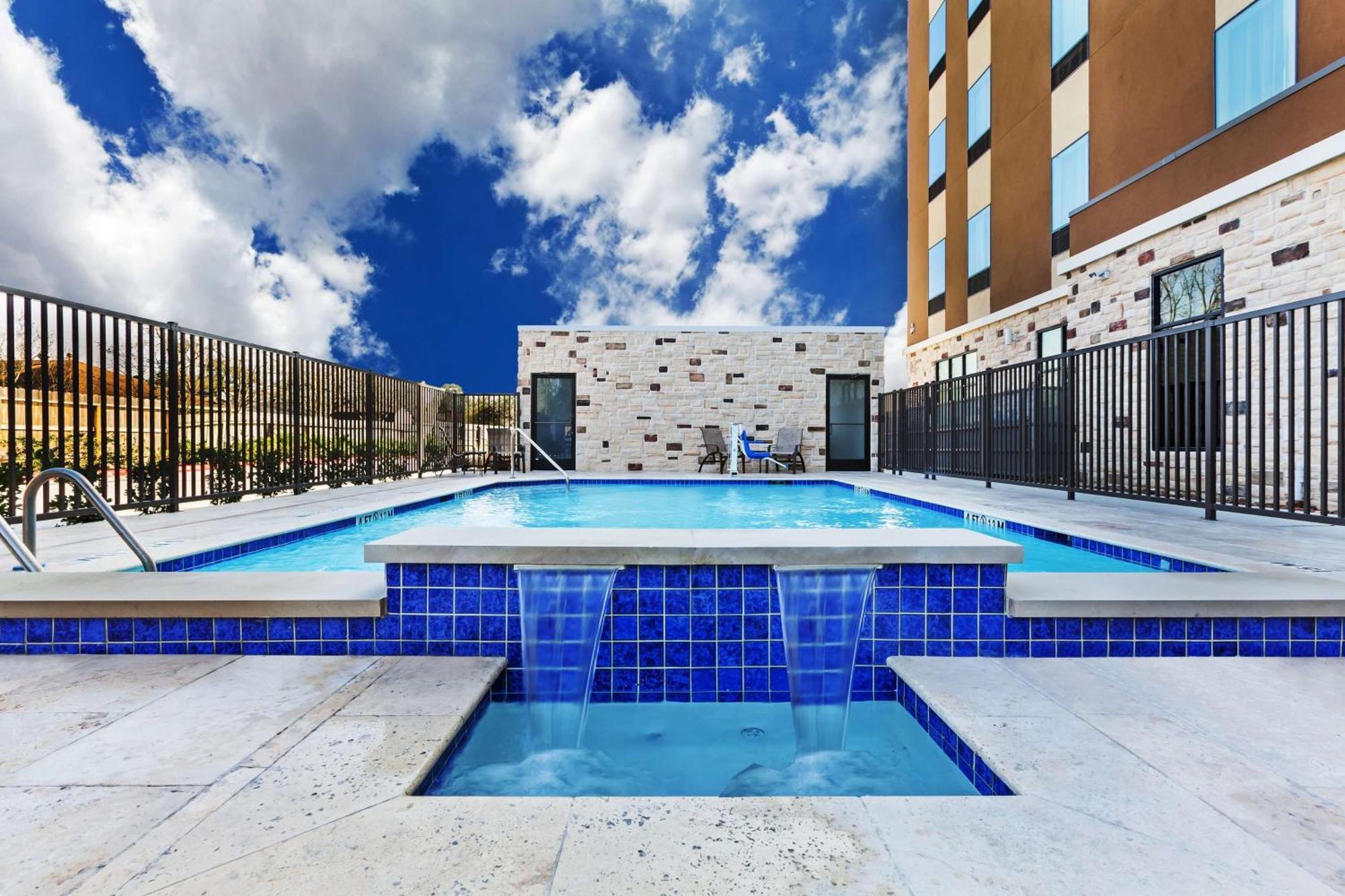 Hampton Inn & Suites Houston/Atascocita, Tx Хамбл Экстерьер фото